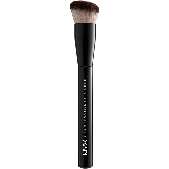 Can't Stop Won't Stop Foundation Brush, NYX Professional Makeup Siveltimet