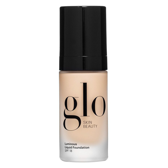 Glo Skin Beauty Luminous Liquid Foundation SPF18 30 ml ─ Naturelle