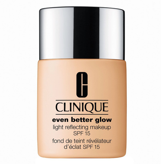 Clinique Even Better Glow Light Reflecting Makeup SPF15 30 ml ─ WN 04 Bone