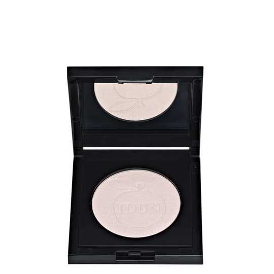 Translucent Illuminating Mineral Powder Tilda