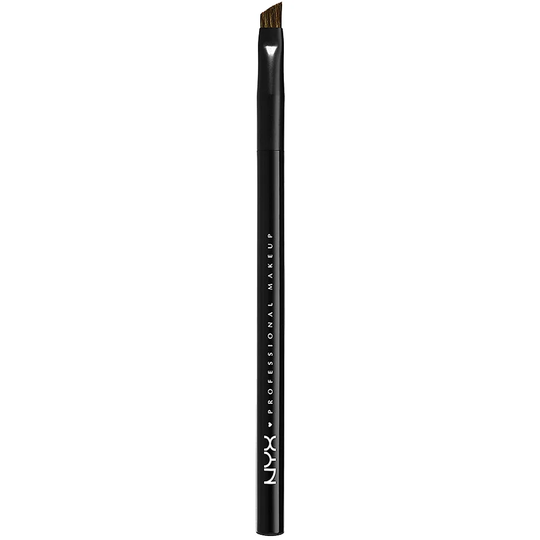 Pro Angled Brush, NYX Professional Makeup Kulma- ja ripsisiveltimet
